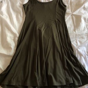 Short Army Green Forever21 Strappy Dress// Size: S